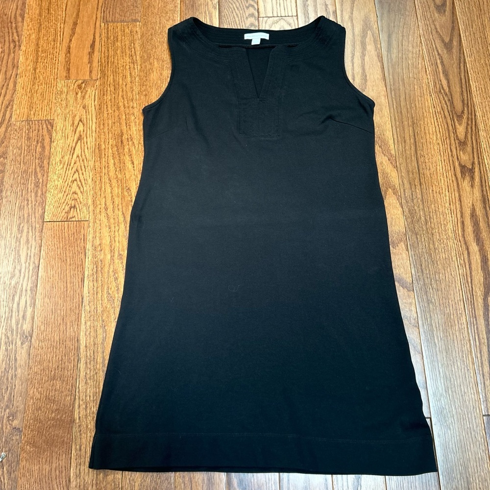 New York & Company Black Knit Shift Dress - size M
